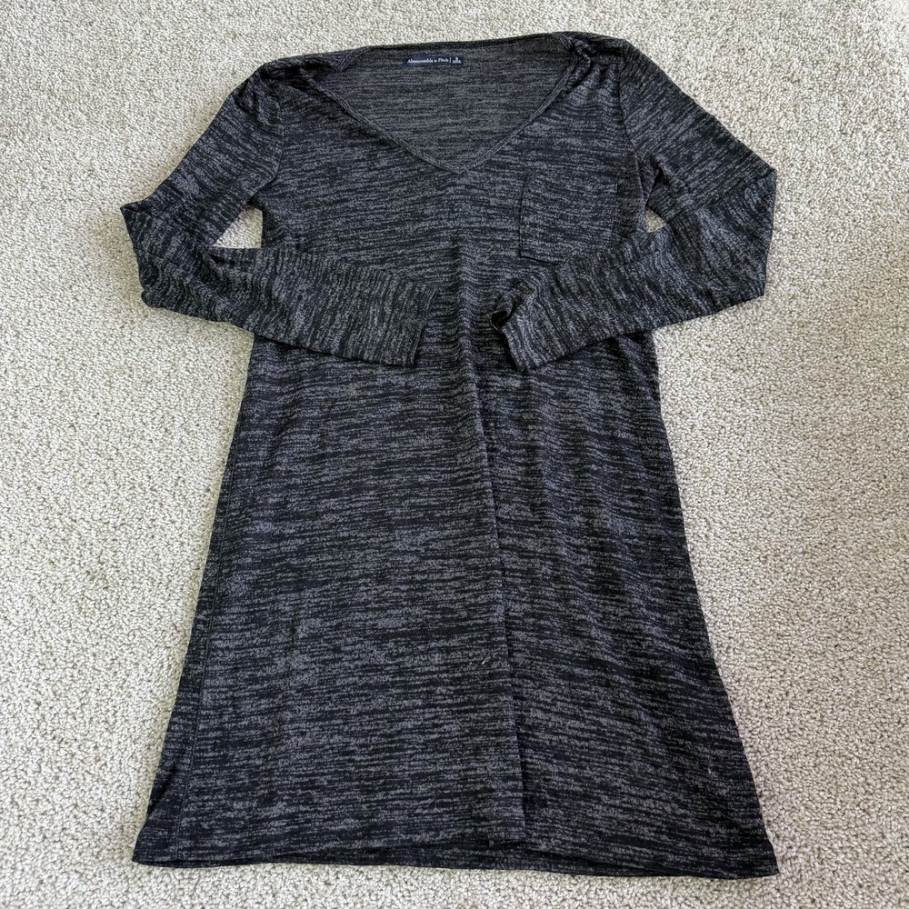 Abercrombie & Fitch Dress Womens S Gray Long Sleeve V-Neck T-Shirt Short Casual